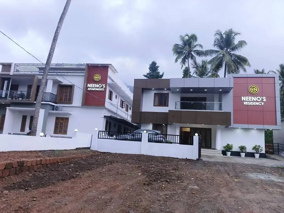 Neeno'S Apartments, Kelakam, Kottiyoor 坎努尔 公寓